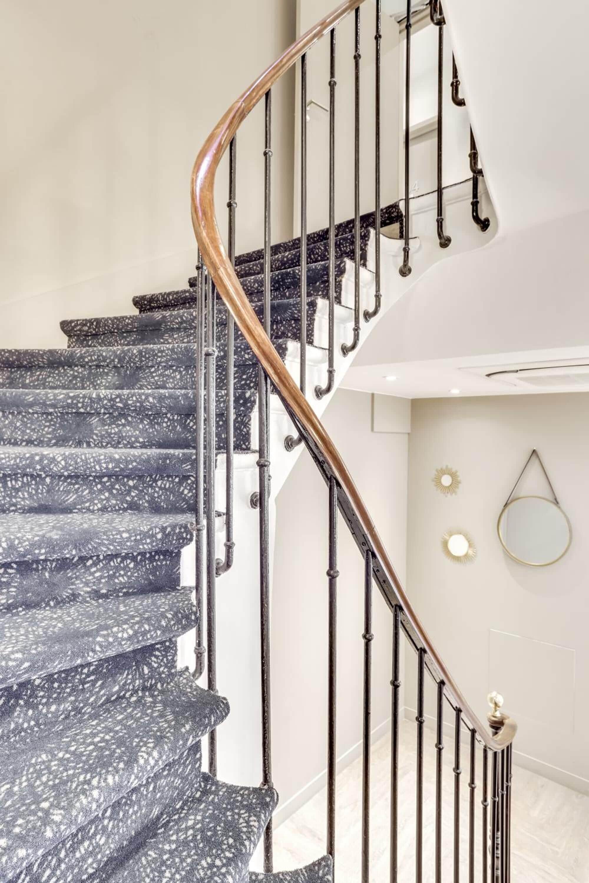 Hotel Courseine Courbevoie