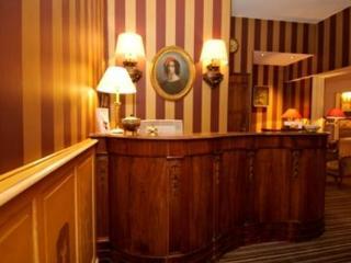 Courseine Hotel